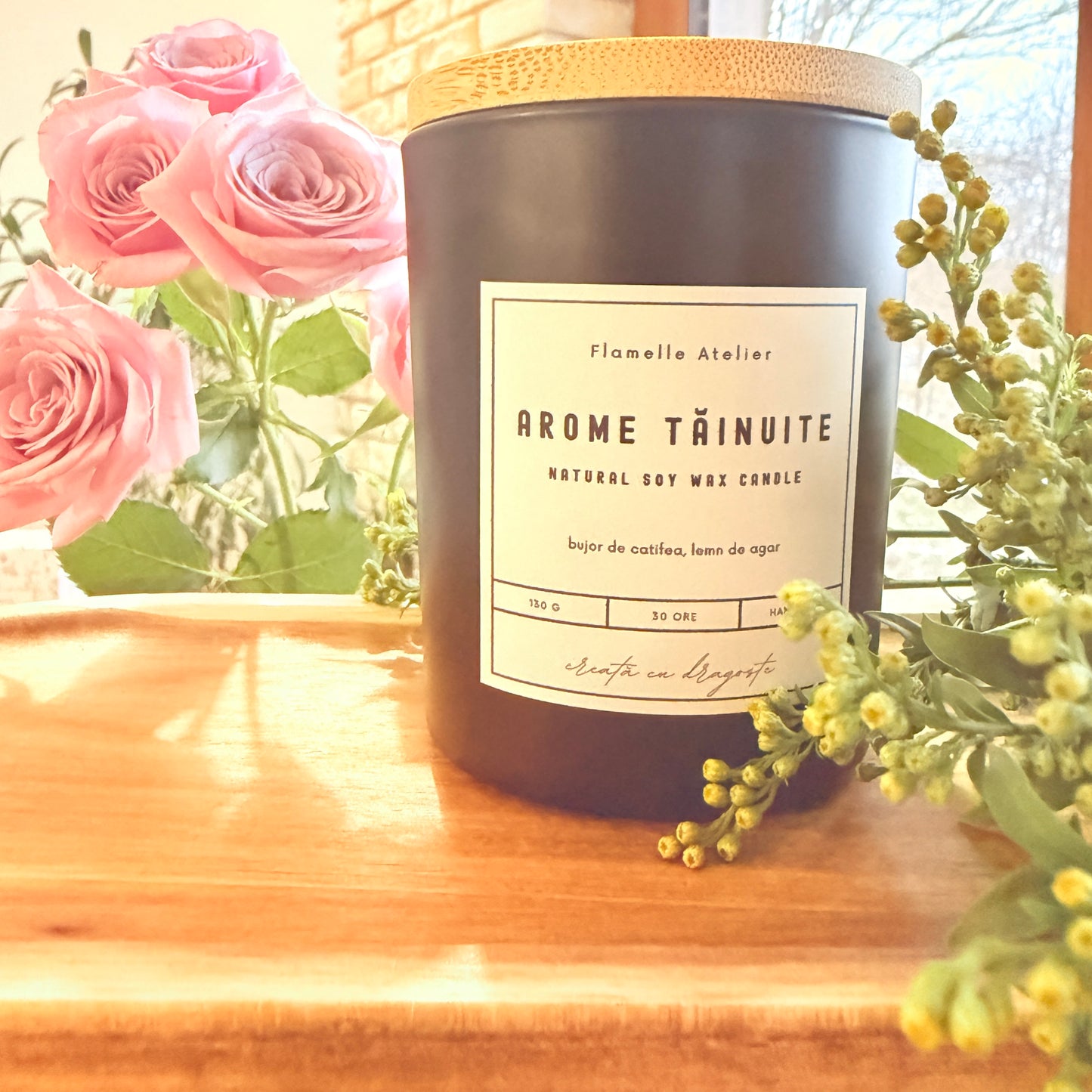 Arome tăinuite - bujor & lemn de agar